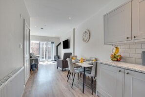 Dining - 2 Bed in Filey (oc-sa109) (Filey)