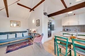 Interior - 1 Bed in Aldeburgh (oc-al105) (Aldeburgh)