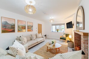 Televisión, chimenea