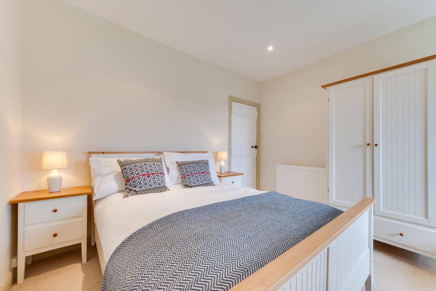 2 bedrooms, iron/ironing board, travel cot, free WiFi
