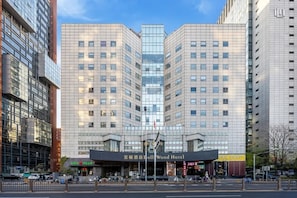 Exterior - Beijing Bolly Wood Hotel-Guomao SKP (Bei Jing Shi)