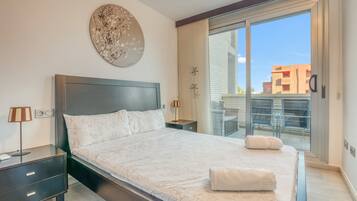 Fer et planche à repasser, Wi-Fi, draps fournis