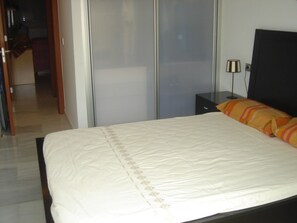 Room - Apartment 'Elegance Denia 13' with Shared Pool, Wi-Fi and Air Conditioning (Denia)