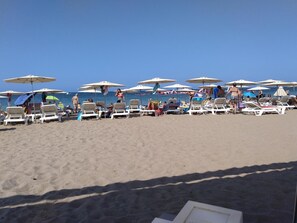 Beach nearby - Apartment 'Elegance Denia 13' with Shared Pool, Wi-Fi and Air Conditioning (Denia)