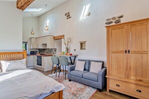 Fer et planche à repasser, Wi-Fi gratuit, draps fournis