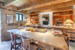 Dining - 1 Bed in St. Austell (oc-b33396) (Pentewan Valley)
