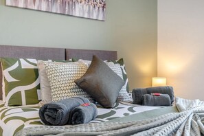 3 bedrooms, iron/ironing board, travel cot, free WiFi - 3 Bed in Lincoln (oc-w33395) (Lincoln)