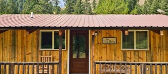 BroadAxe Lodge, Big Horn (cabin 3)
