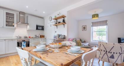2 Bed in West Lulworth (oc-j33448)