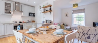2 Bed in West Lulworth (oc-j33448)