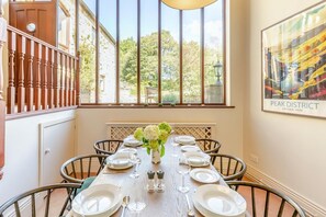 Dining - 4 Bed in Hope (oc-w33409) (Aston)