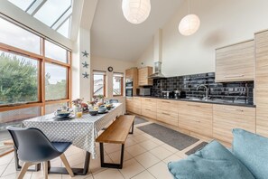 Dining - 3 Bed in Croyde (oc-c33433) (Croyde)