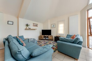 TV - 3 Bed in Croyde (oc-c33433) (Croyde)
