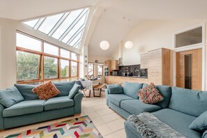 TV - 3 Bed in Croyde (oc-c33433) (Croyde)