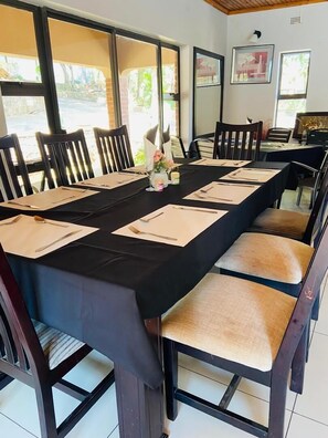 Dining - Executive comfort with premium workspace - 2334 (Kwekwe)