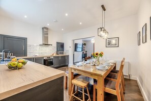 Dining - 4 Bed in Alnwick (oc-g33514) (Alnwick)