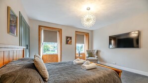 Unclassified image, 4 of 24, button - 4 Bed in Alnwick (oc-g33514) (Alnwick)