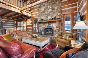 Älytelevisio, takka, kirjoja