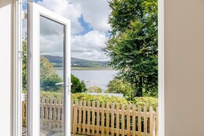 Interior - 4 Bed in Aberdovey (oc-p33131) (Aberdovey)