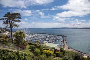 Marina - 2 Bed in Torquay (oc-9marco) (Torquay)