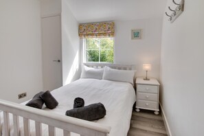2 Schlafzimmer, Bügeleisen/Bügelbrett, kostenloses WLAN, Bettwäsche