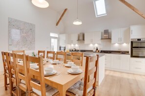 Dining - 5 Bed in Ambleside (oc-ld150) (Ambleside)