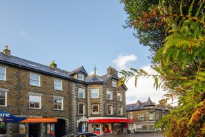 Exterior - 5 Bed in Ambleside (oc-ld150) (Ambleside)