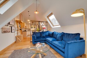 TV - 2 Bed in Cromer (oc-2236) (Cromer)