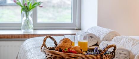 Wi-fi (inkludert) og sengetøy