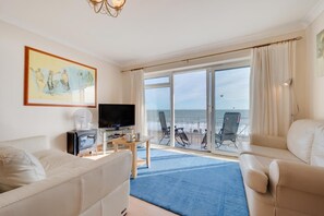 TV - 1 Bed in Saundersfoot (oc-pw9243) (Saundersfoot)