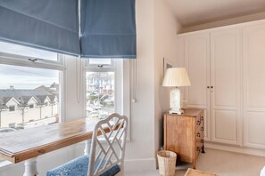 Dining - 4 Bed in Brixham (oc-b33461) (Brixham)