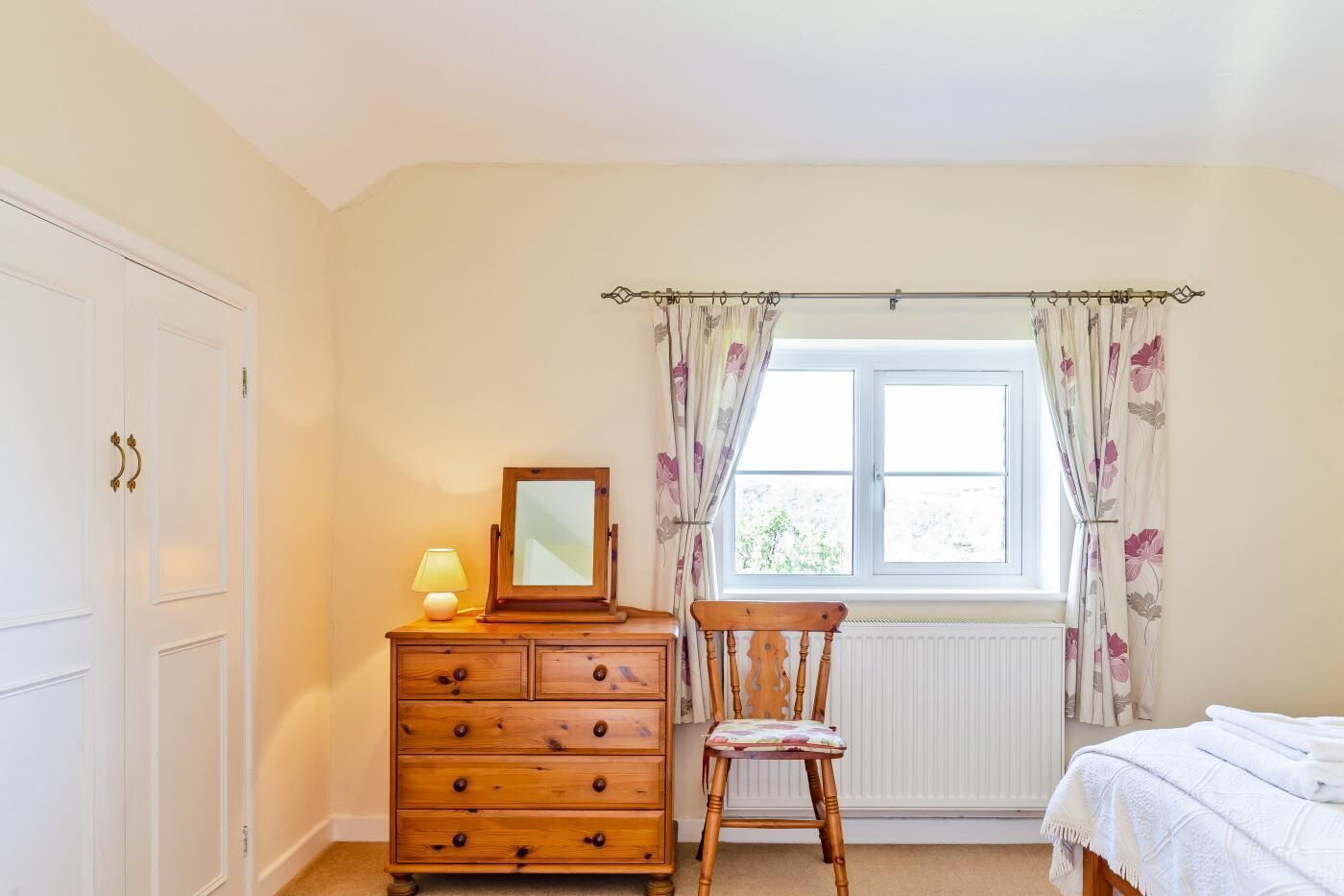 2 chambres, accès au Wi-Fi (inclus), literie fournie