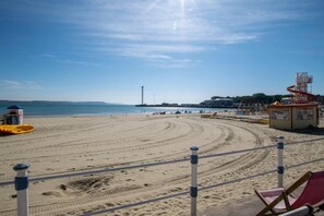 Beach - 3 Bed in Weymouth (oc-wy609) (Weymouth)