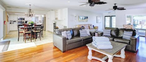 智能電視、 辦公室