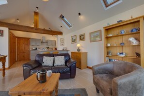 TV - 1 Bed in Barton Turf (oc-1782) (Barton Turf)