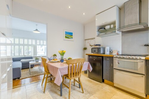 2 Bed in Holt (oc-2231)