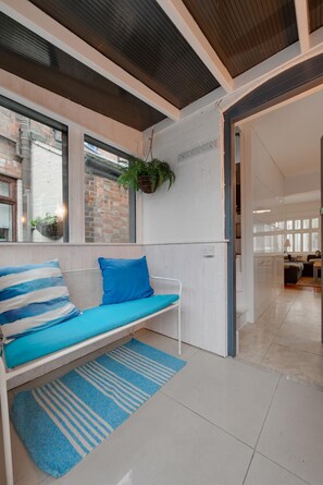 Interior - 2 Bed in Holt (oc-2231) (Holt)