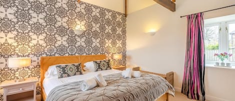 Fer et planche Ă repasser, Wi-Fi gratuit, draps fournis