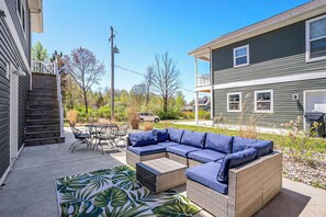 Outdoor dining - Welcome to Slice of Haven with HOT TUB! (South Haven)