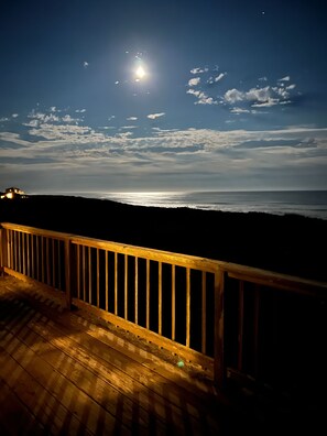 Property grounds - Valley & Views Nantucket Retreat (Nantucket)