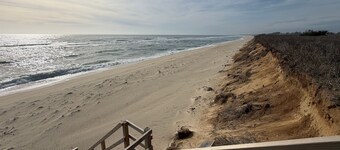 Valley & Views Nantucket Retreat