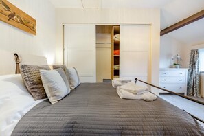 Iron/ironing board, free WiFi, bed sheets - 2 Bed in Barrowford (oc-c33529) (Barrowford)