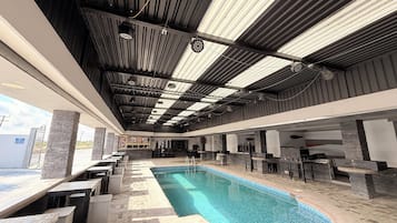 Kolam renang outdoor