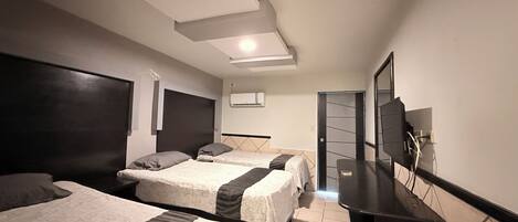 Kolmen hengen perushuone | Ilmainen Wi-Fi