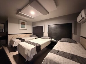 Basic Triple Room | Free WiFi - Hotel las Vegas (Matamoros)