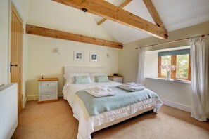 Iron/ironing board, free WiFi, bed sheets - 3 Bed in Thursford (oc-1793) (Thursford)