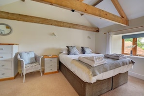 熨斗/熨衣板、免费 WiFi、床单