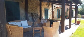 Casale Pievevecchia – Rustic Elegance Near Santa Fiora and Hot Springs