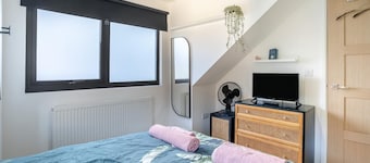 5 Bed in Ogmore-by-Sea (oc-o33570)