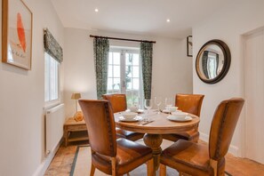 Dining - 2 Bed in Wells-next-the-Sea (oc-2229) (Wighton)